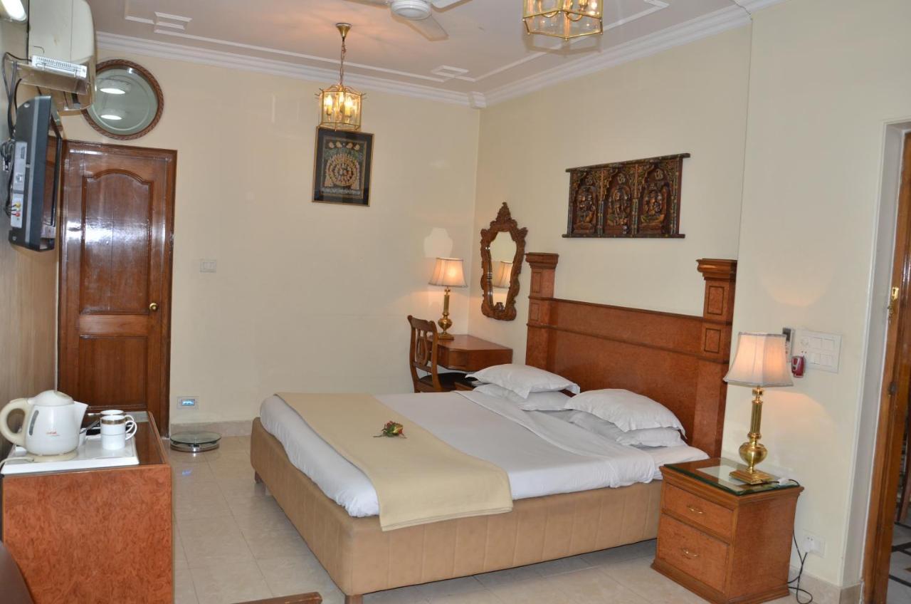 Bajaj Indian Home Stay New Delhi Extérieur photo