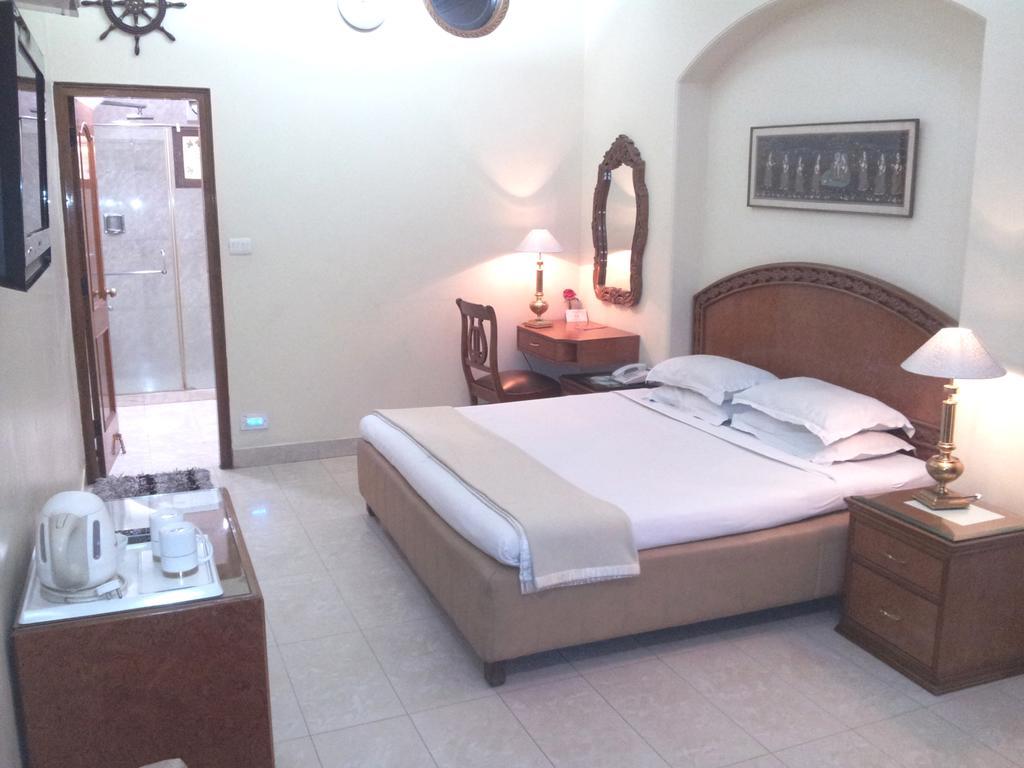 Bajaj Indian Home Stay New Delhi Chambre photo