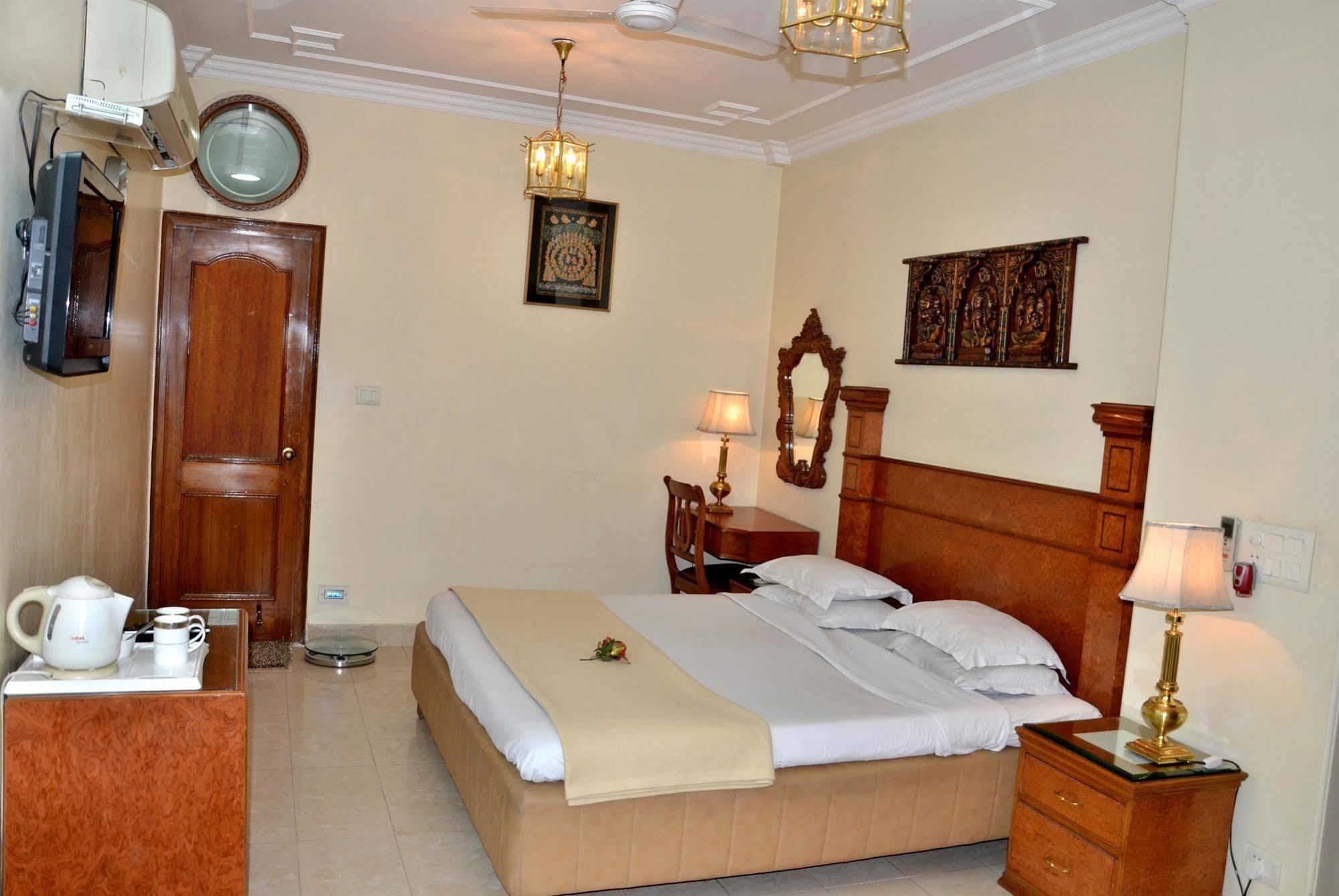 Bajaj Indian Home Stay New Delhi Extérieur photo